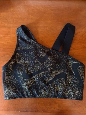 Nike One-Shoulder Asymmetric Sports Bra in Black with Gold Speckle medium